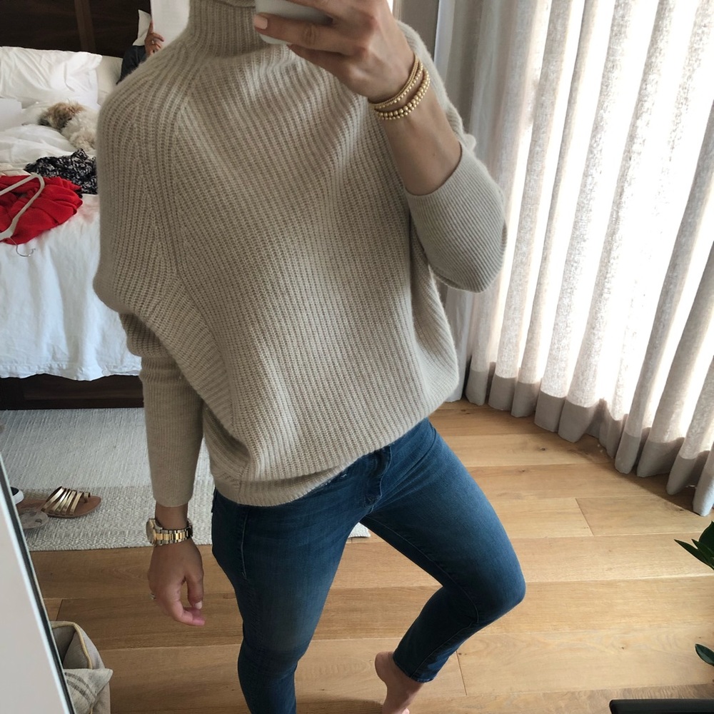 Club Monaco cashmere sweater, size XS